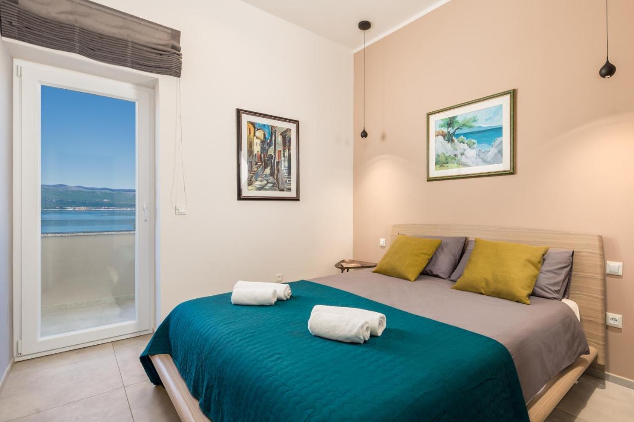 Apartmani Heni Vrbnik Zewnętrze zdjęcie
