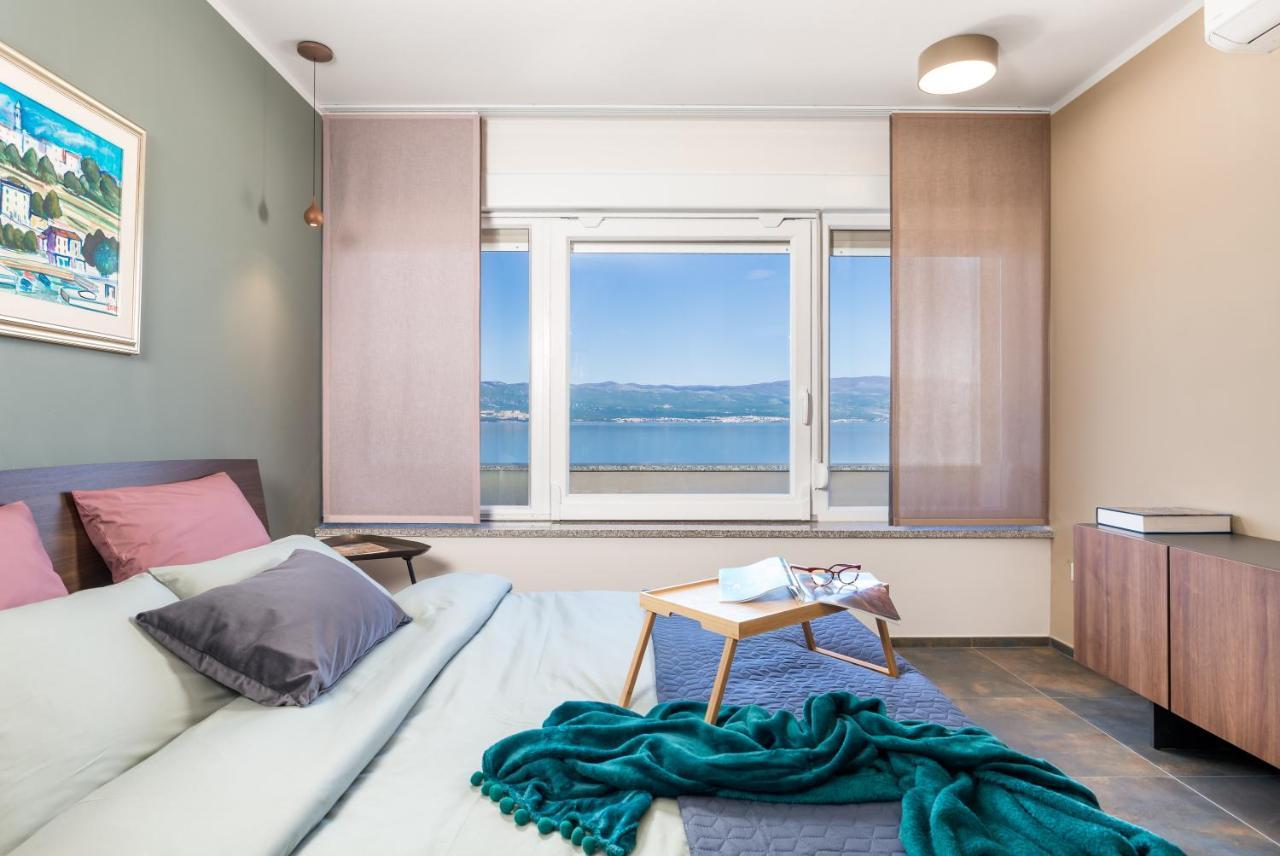 Apartmani Heni Vrbnik Zewnętrze zdjęcie