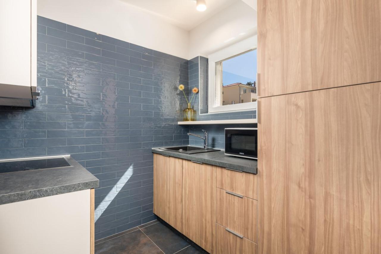 Apartmani Heni Vrbnik Zewnętrze zdjęcie